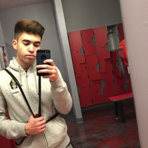 Meet your Posher, Brandon